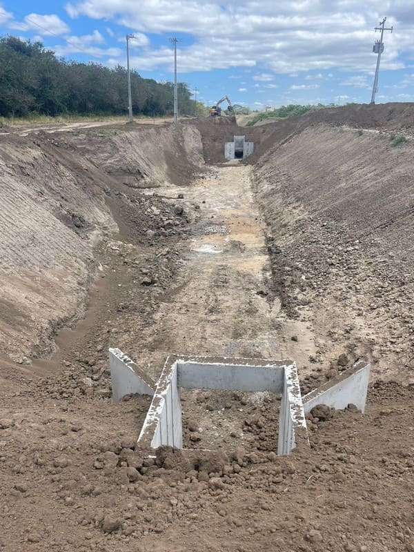 Comporta para viveiro de camarão