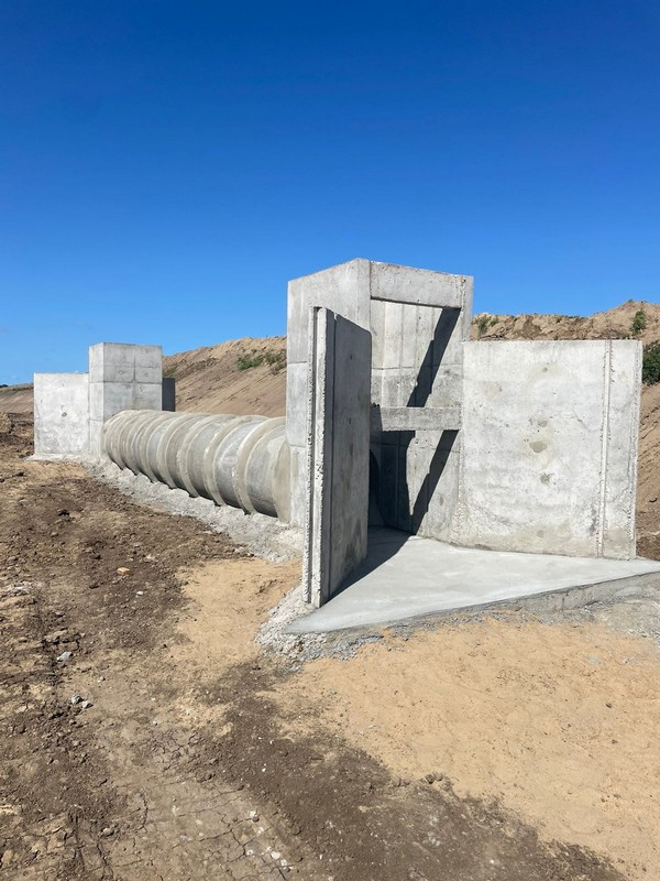 Comporta para viveiro de camarão